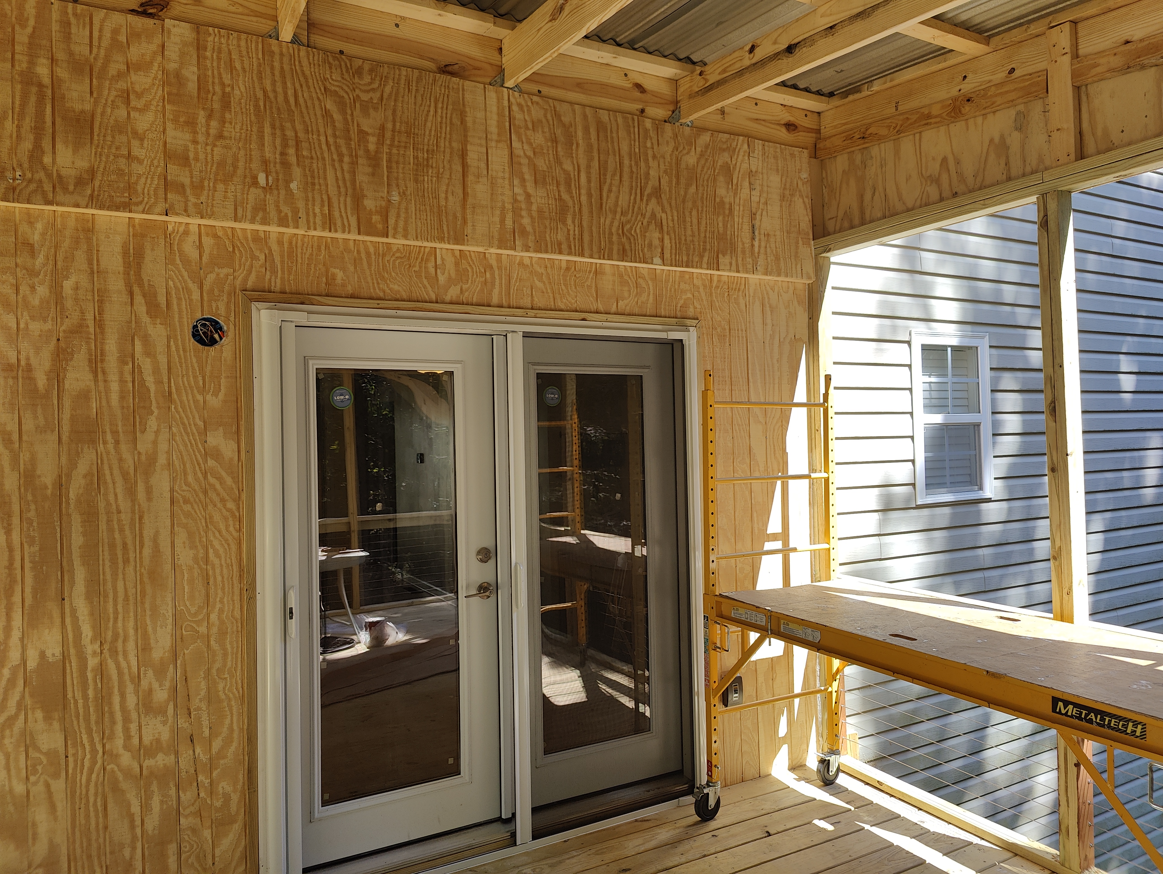 Deck repair with metal roof and screening by DWR Services LLC in West Georgia &ndash; photo 5